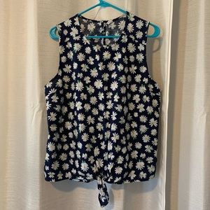 Old navy floral tie front tank top